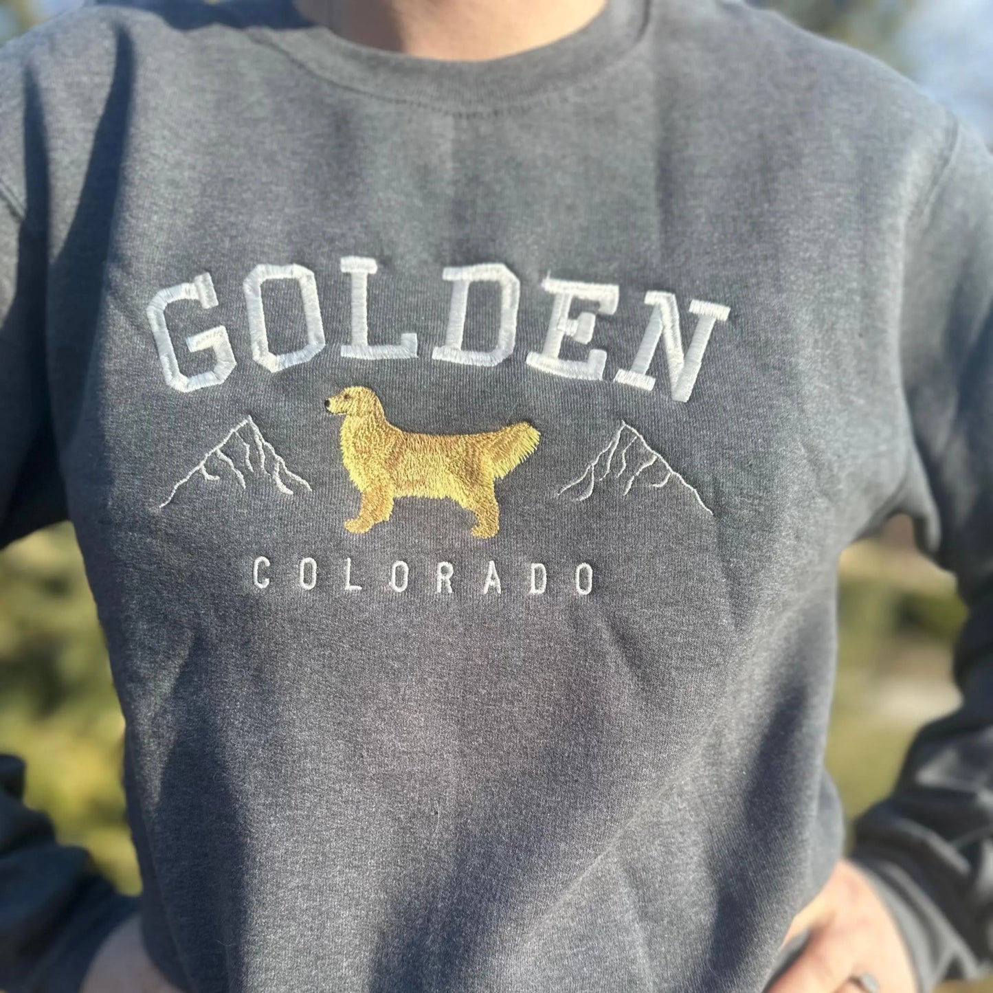 Golden Colorado Golden Retriever Embroidered Crewneck Sweatshirt